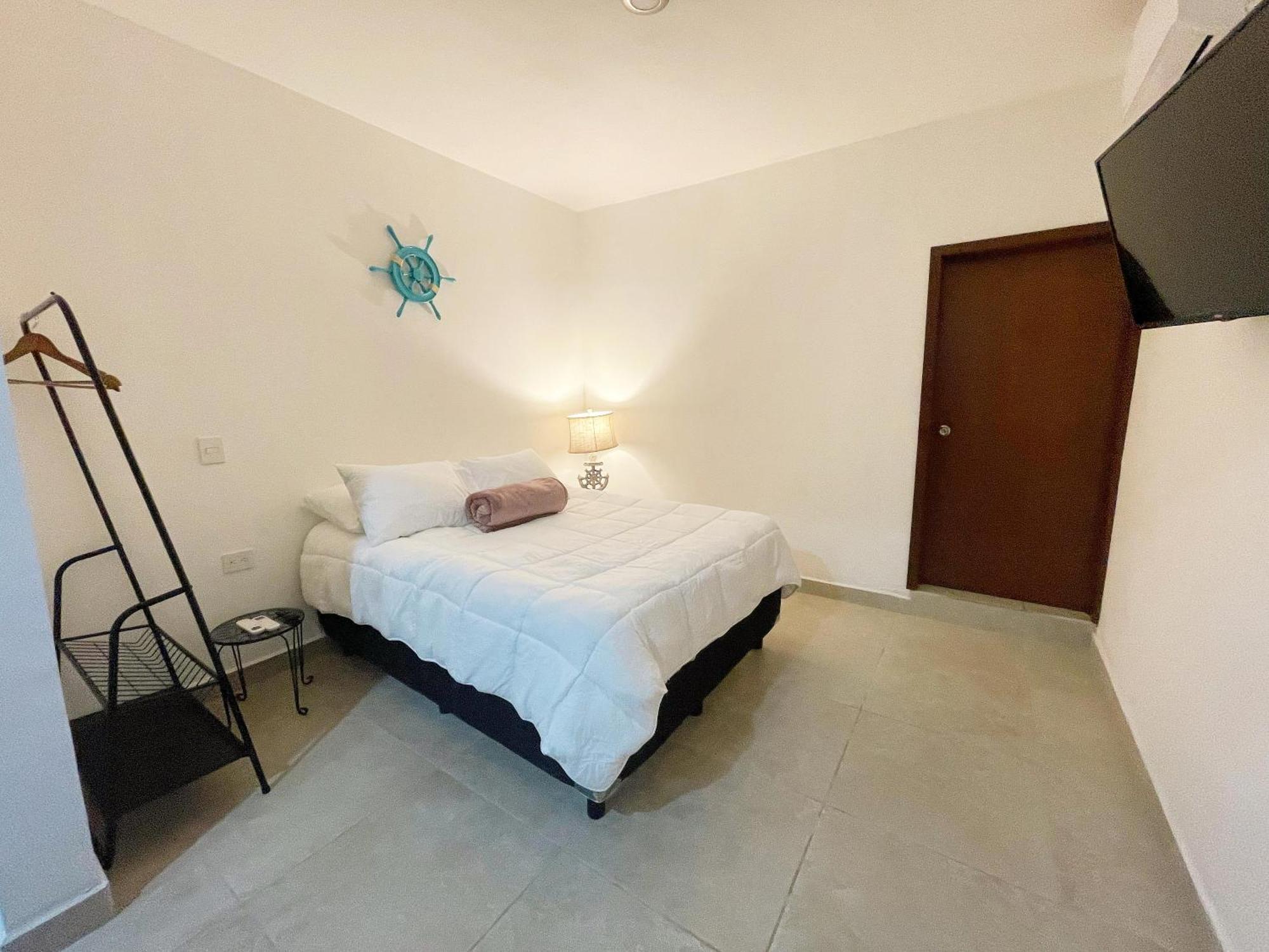 Villa Departamentos Dos21 Mazatlán Esterno foto